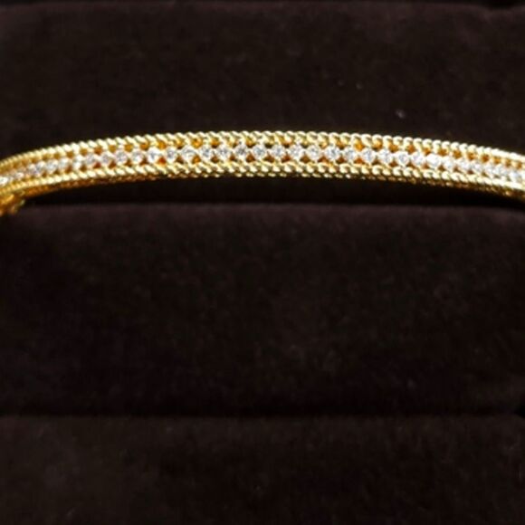 Authentic New Roberto Coin Diamond Symphony Princess Bangle In 18kt Yellow Gold - Picture 10 of 14
